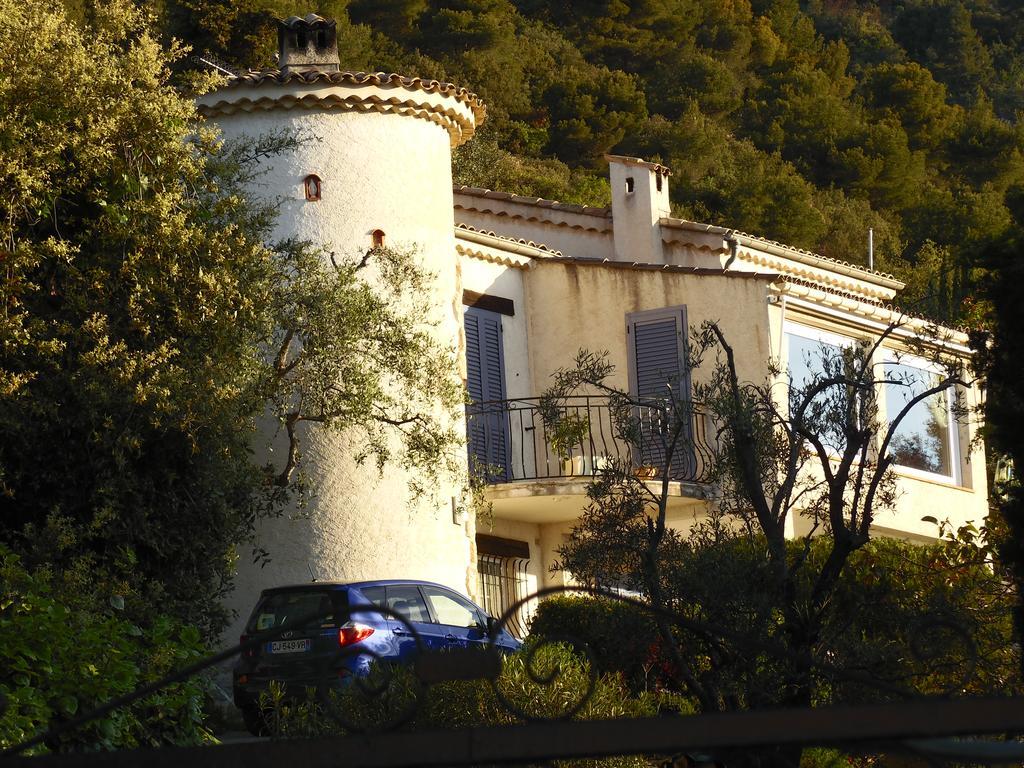 La Tourrette Bed & Breakfast Турет-сюр-Лу Екстериор снимка